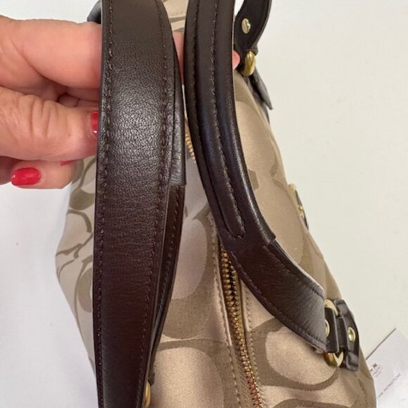 COACH CAMPBELL SIGNATURE C Light Brown W/LEATHER TRIM HANDBAG J1305-F25292 - Picture 5 of 8